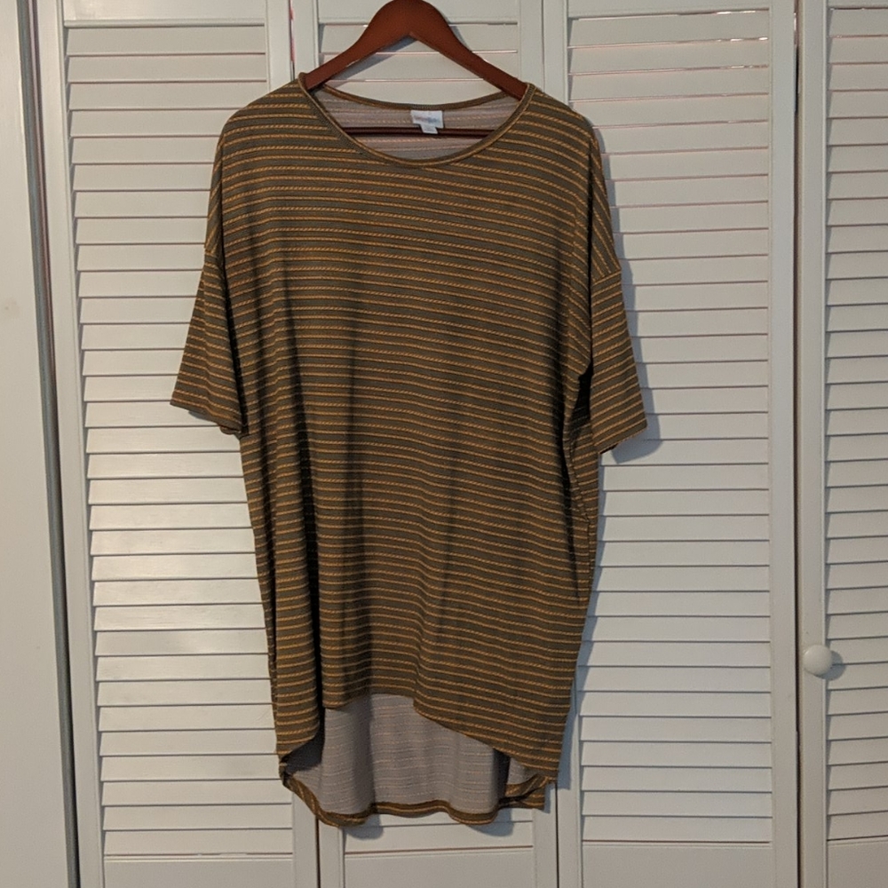 EUC Medium Lularoe Irma